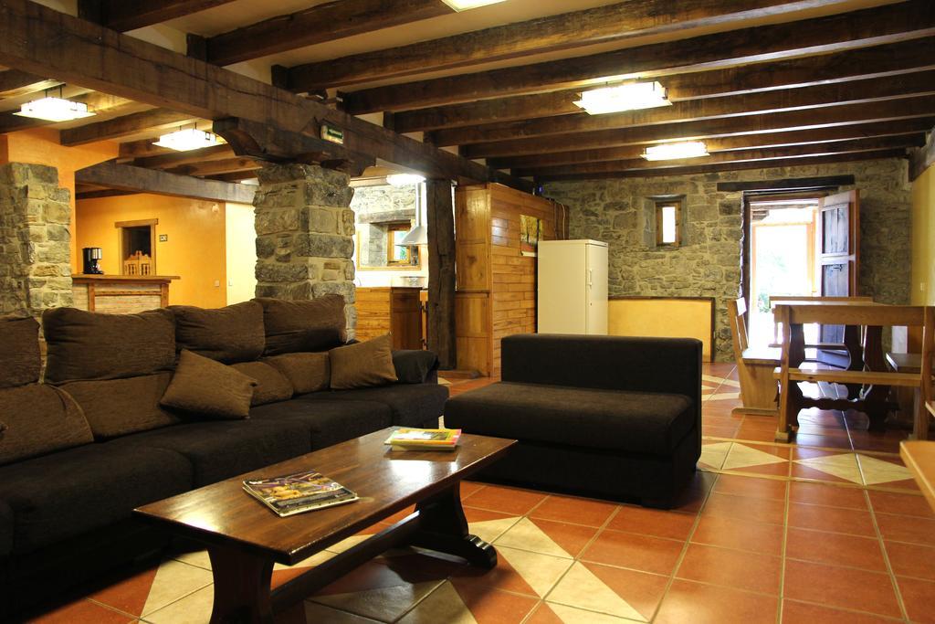 Casa Rural Ardantzena Ardaiz Exterior photo